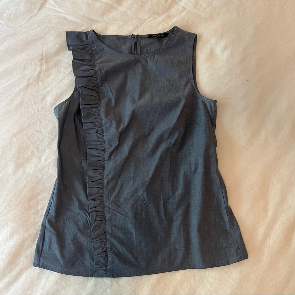Banana Republic Ruffle Tank - Picture 2 of 4